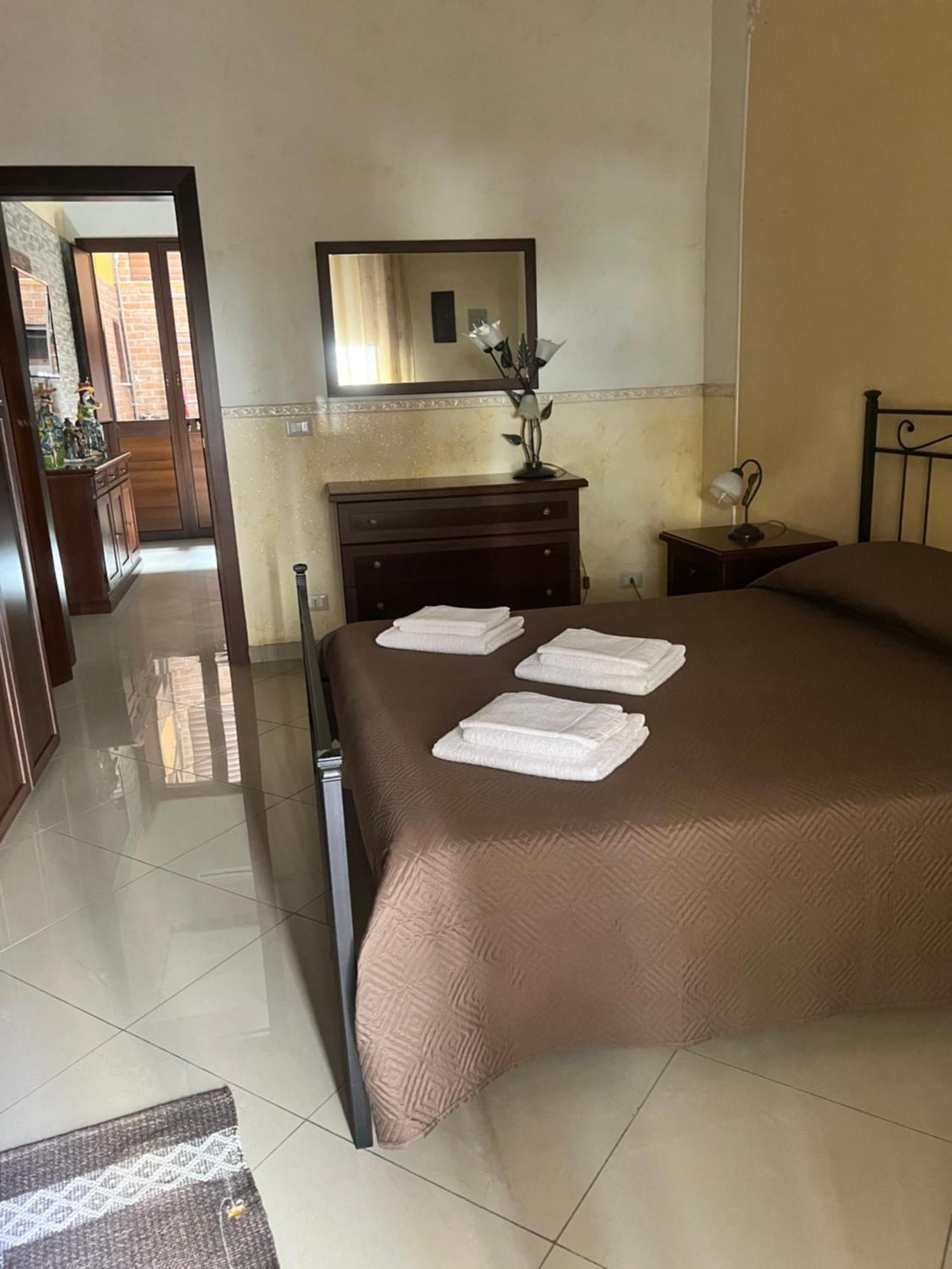 De Lorenzo 21 Apartment カターニア エクステリア 写真